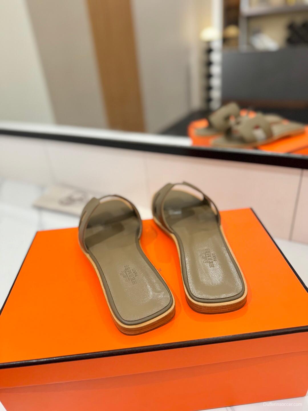 2025 Women Hermès Light Brown Leather Slippers