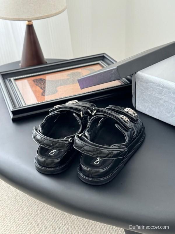 2025 Women Chanel Black Patent Leather Sandals LY00320
