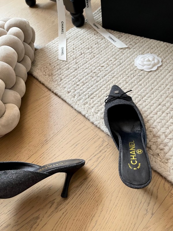 2025 Women Chanel Black Fabric Mules