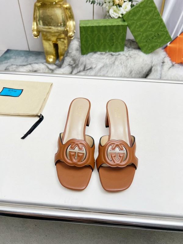 2025 Gucci Brown Leather Slippers MJ00190