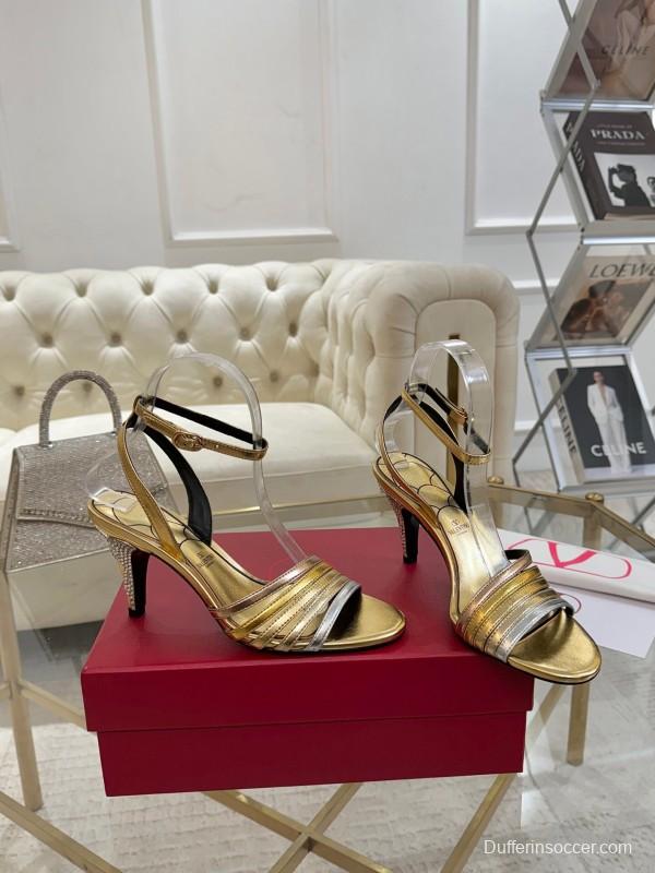 2025 Women Valentino Gold Leather Sandals LY00310