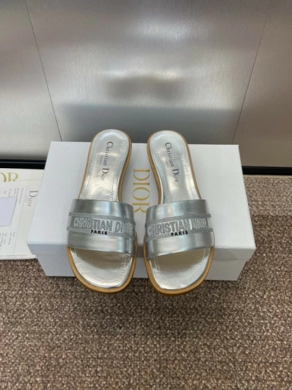 2025 Women Dior Silver Leather Slippers CD Logo KFY00300