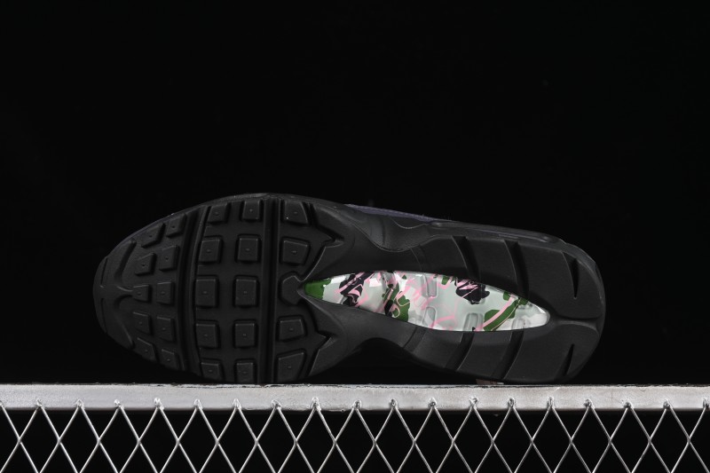 Nike Air Max 95 Retro Cushioned Running Shoes with Air-Sole Unit - FB2709-001