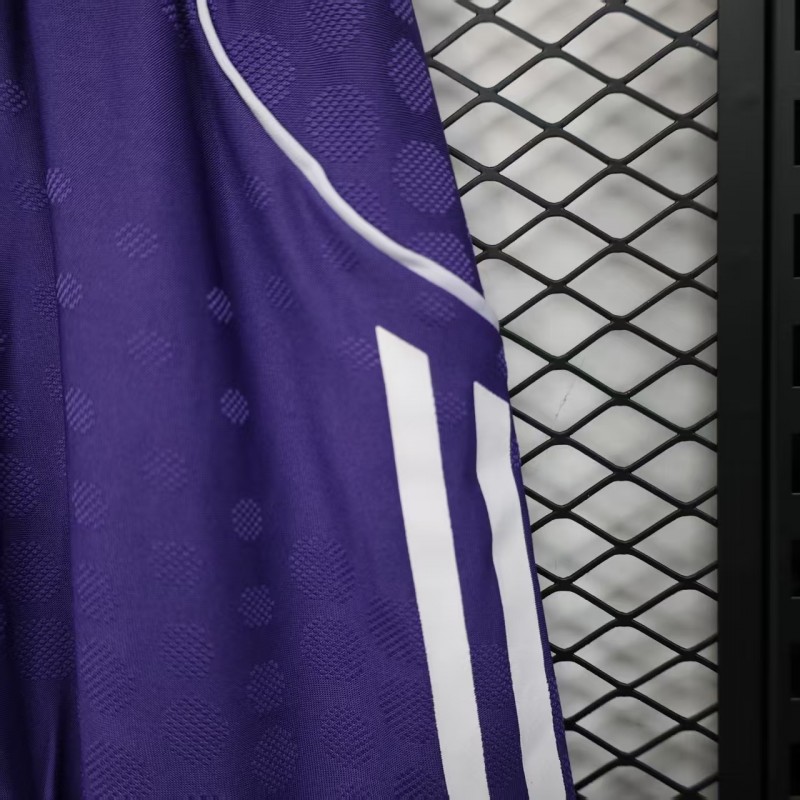 Player Version 25/26 Manchester United Purple Shorts