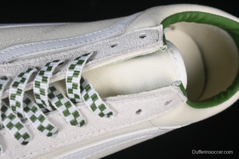 Vans Old Skool Low-Top Casual Skate Shoes - VN000D6WBOM