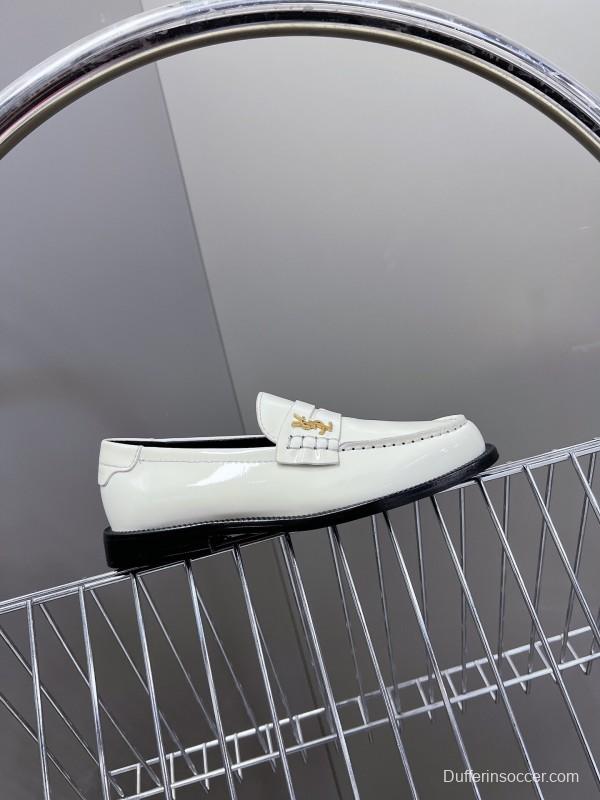 Saint Laurent Classic Loafer Flats - KFY00350