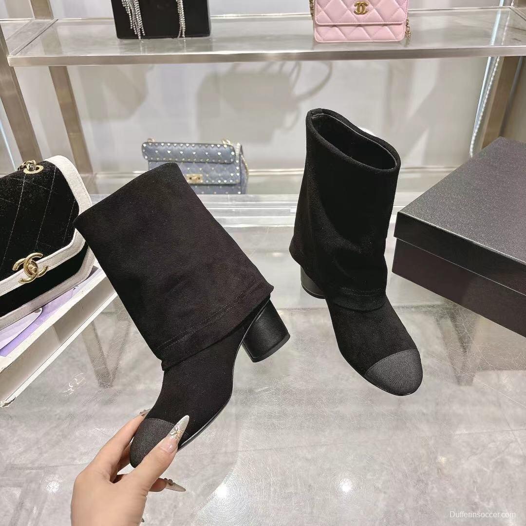 Chanel 2025/SS Autumn Winter Runway Turn-Cuff Chunky Heel Straight Boots Tube Boots with Classic Color Blocking - LY00400