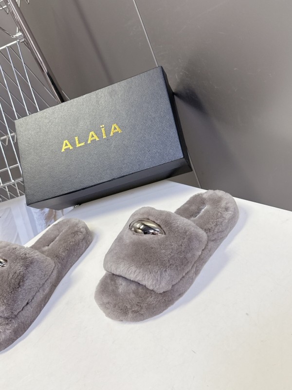 ALAÏA Fall/Winter 2025 Latest Fur Slippers - KFY00230