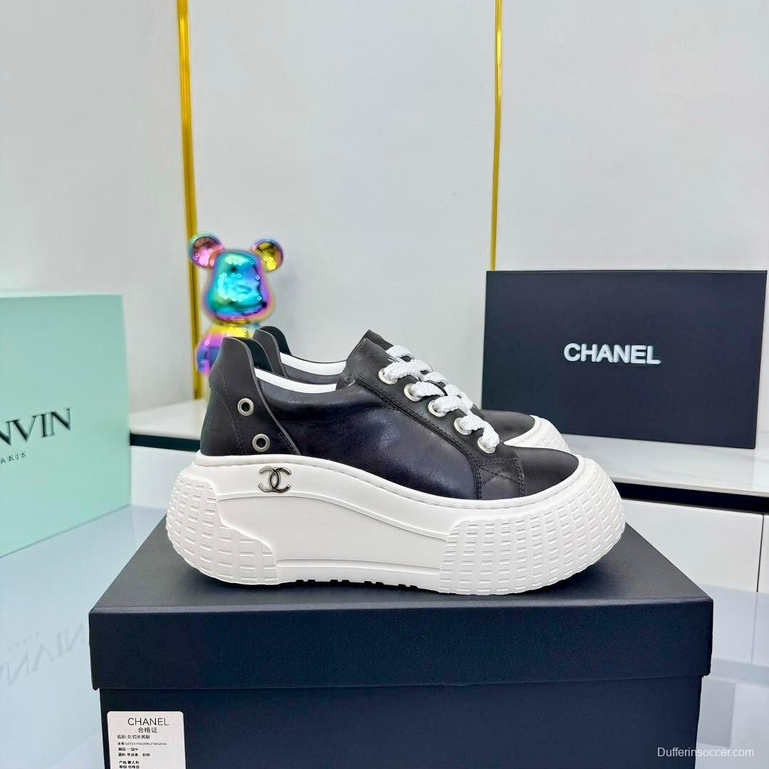 Chanel 2025 SS Panda Loafers Fashion Sneakers - LY00330