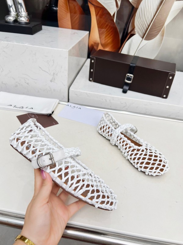 Alaia Handwoven Ballet Dance Shoes with 0.8CM Inner Height - LY00280
