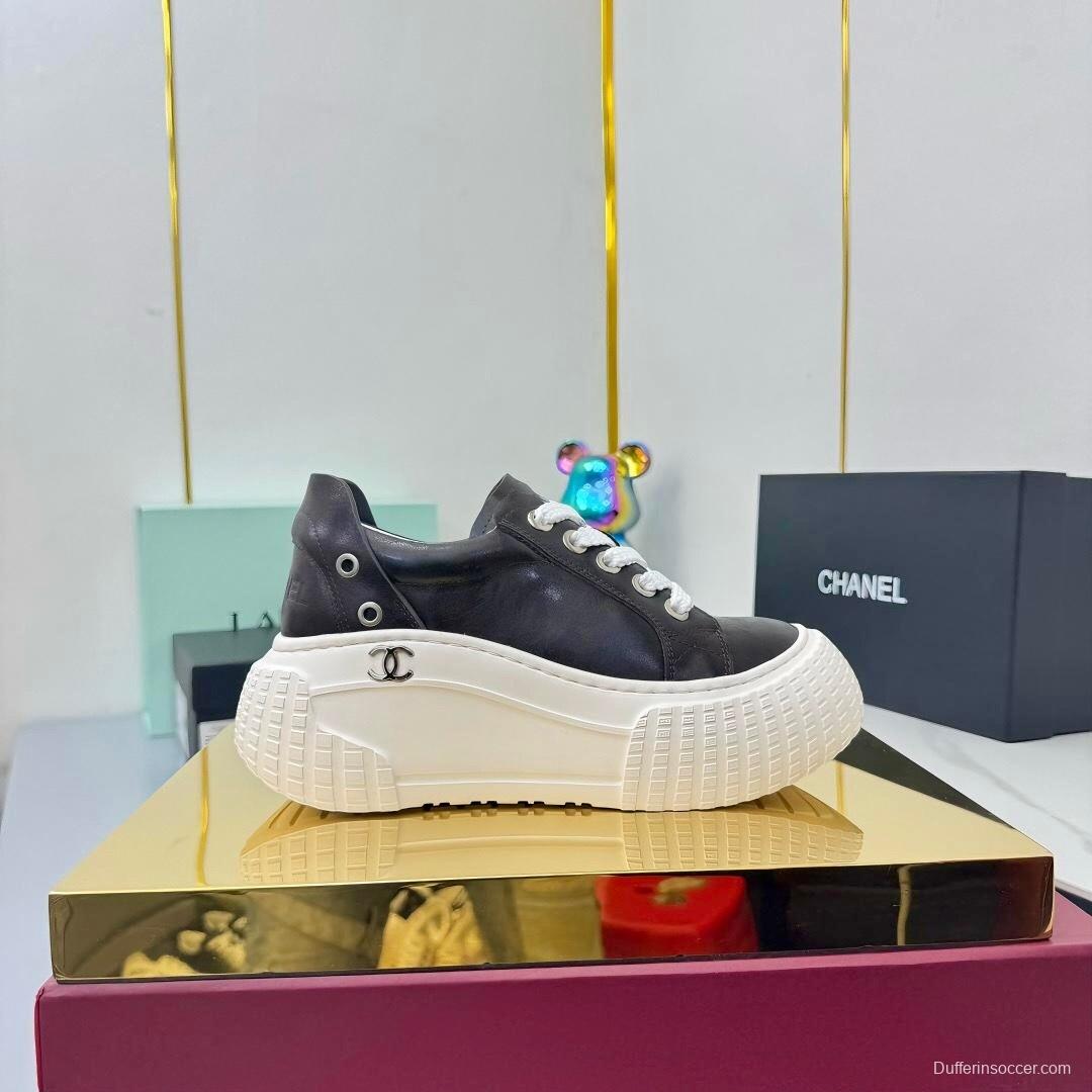 Chanel 2025 SS Panda Loafers Fashion Sneakers - LY00330