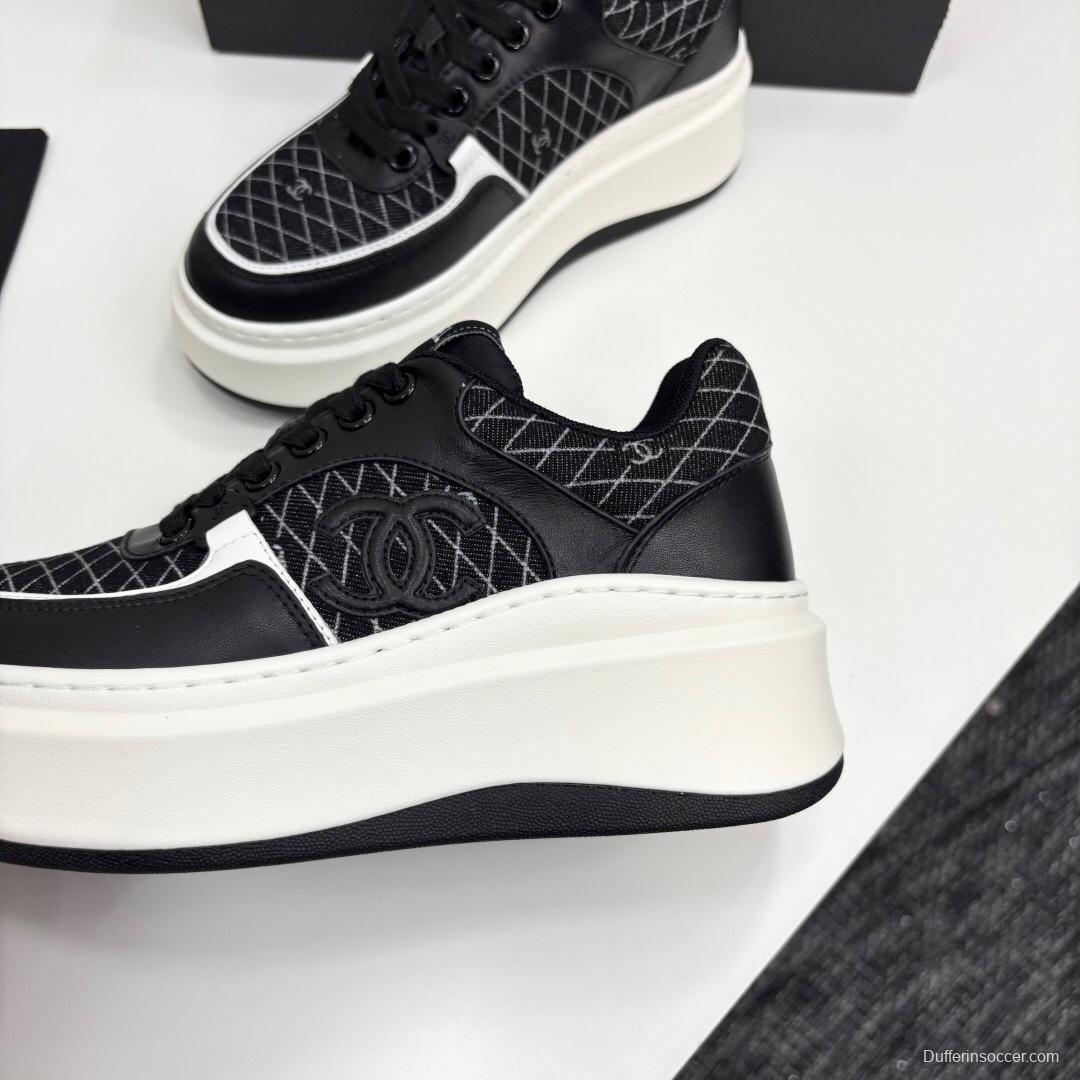 Chanel 2025 SS Panda Casual Sneakers - LY00340