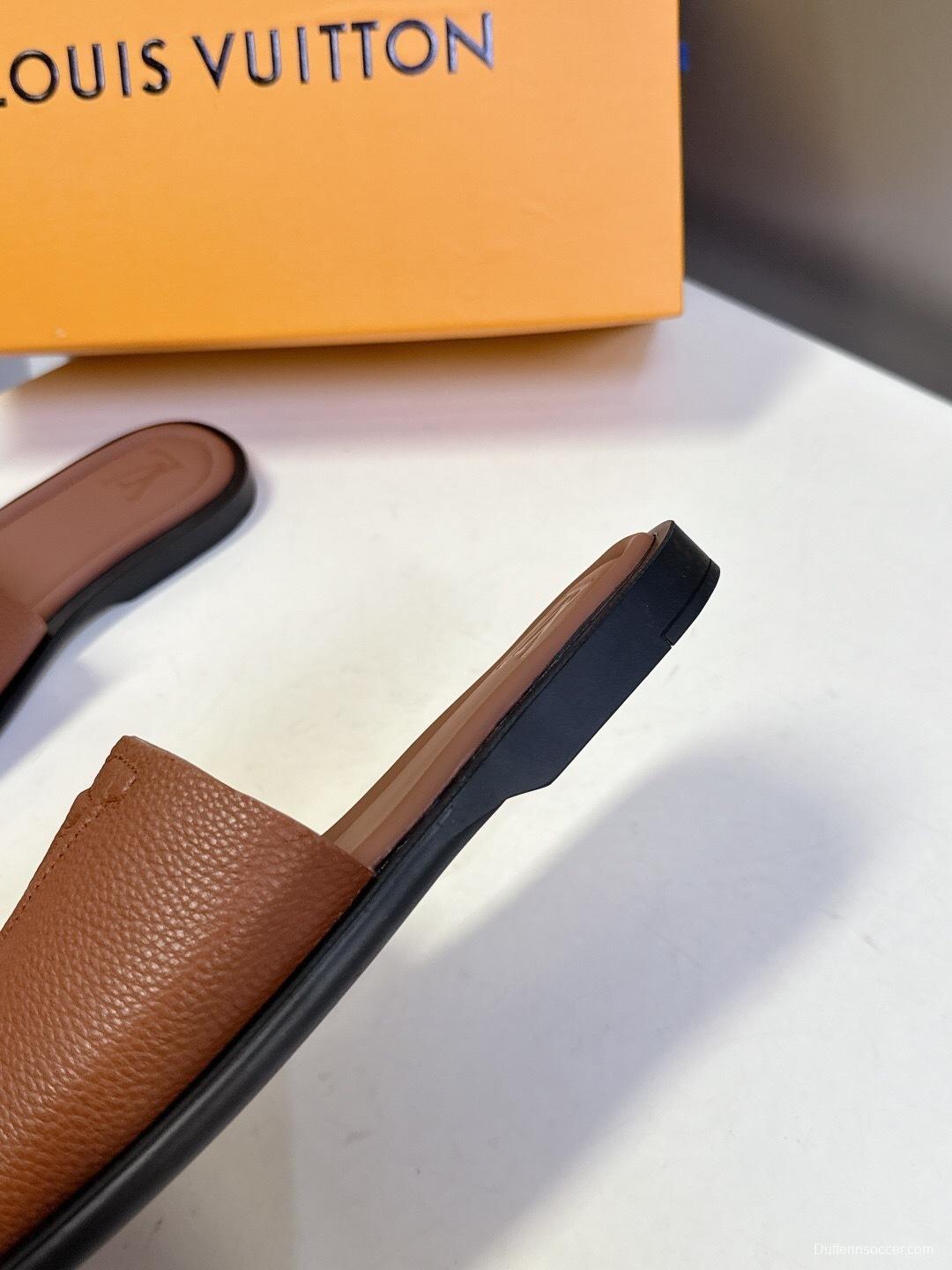 Louis Vuitton Venice Series Sandals with Monogram Embossing and Adjustable Strap - KFY00220