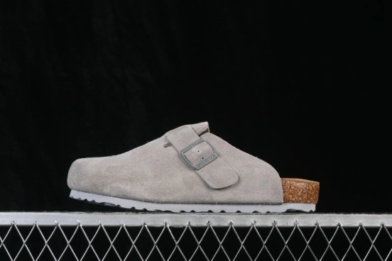 Birkenstock Soft Cushion Sandals with Leather Uppers and Cozy Wool Lining - G.D4