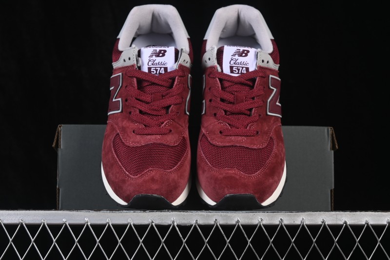 New Balance 574 Classic Retro Running Shoes with Suede and Mesh Upper - ML574VB