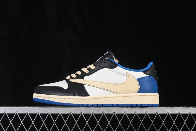 Travis Scott x Air Jordan 1 Low OG Retro Basketball Sneakers with Reverse Swoosh Design - DM7866-140