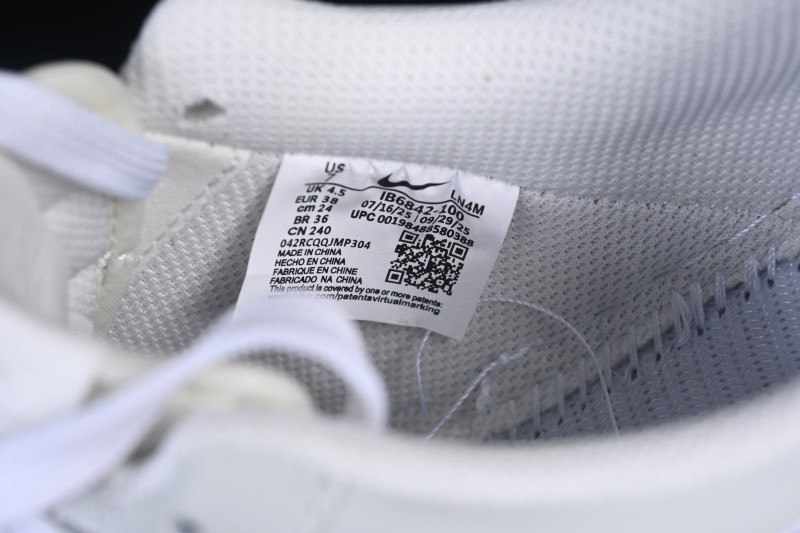 Nike Air Force 1 '07 Low Casual Sneakers with Classic Leather Upper - IB6842-100