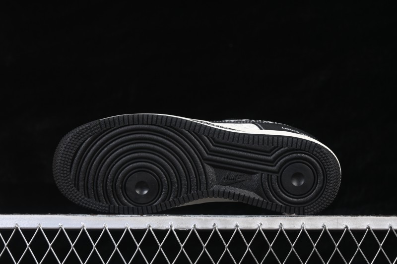 Nike Air Force 1 '07 Low Running Shoes with Lunar New Year Design - KG6699-F30