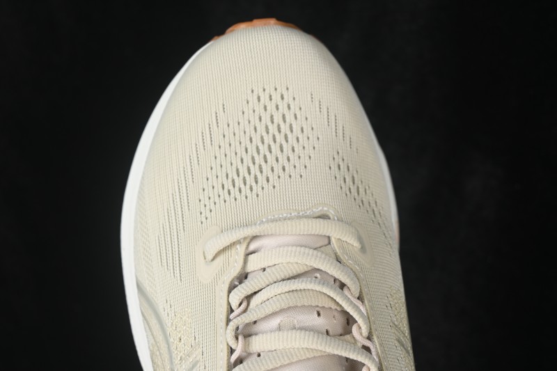 Asics Gel-Kayano 33 Running Shoes with Breathable Mesh and Professional Cushioning - 1011C167-250