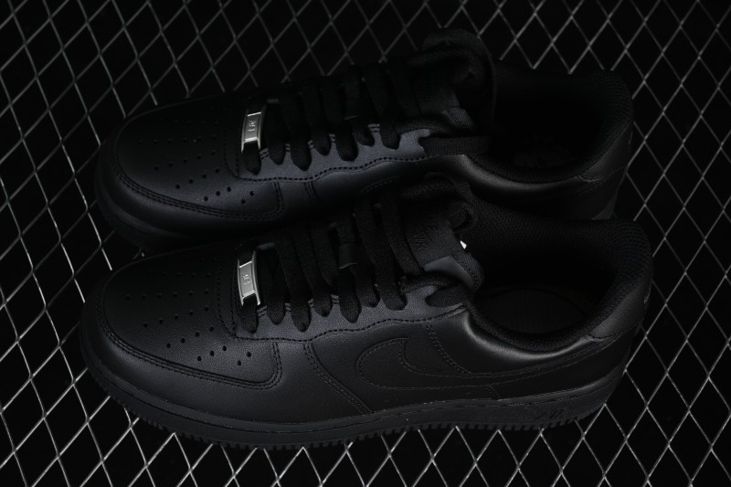 Nike Air Force 1 '07 Low Casual Skate Shoes with Classic Cushioning - CW2288-001