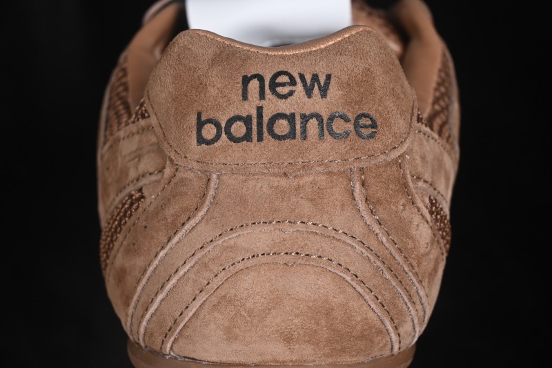 MiuMiu x New Balance 530 Retro Low-Top Casual Lifestyle Shoes with Deconstructed Design and Dual Laces - AJD4