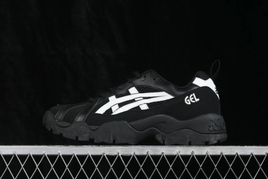 Asics Gel-Truck Hiking Shoes with Cushioning Comfort - 1203A714-001