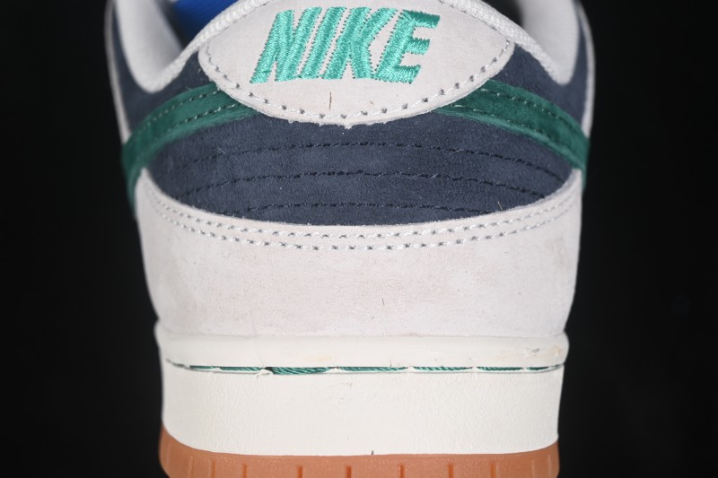 Nike SB Dunk Low Suede Grey Gum Skateboarding Shoes - HF3704-001