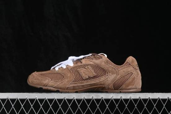 MiuMiu x New Balance 530 Retro Low-Top Casual Lifestyle Shoes with Deconstructed Design and Dual Laces - AJD4