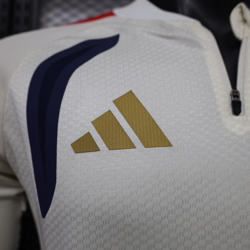 Player Version 26/27 FC Bayern München Long Sleeve Away White Jersey