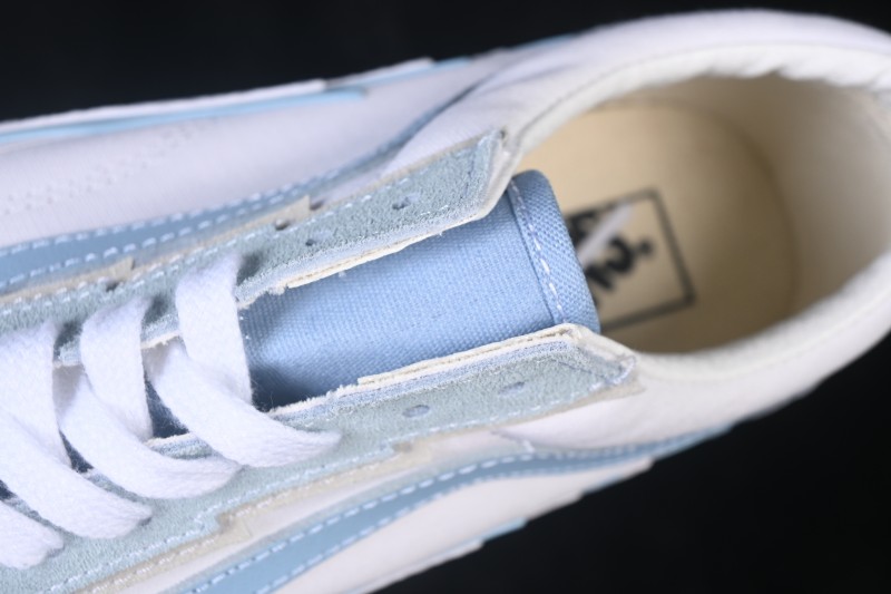 Vans Old Skool Low-Top Casual Skate Shoes - VN0009Q5689