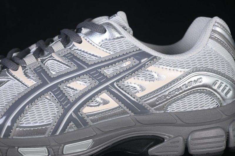 Asics Gel-Stratus MC Retro Casual Running Shoes - 1203B219-020