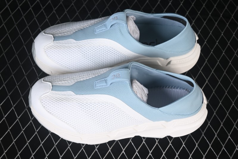 On Cloudsoma Comfortable Non-Slip Wear-Resistant Breathable Slip-On 3MG30221484 Wash Ivory