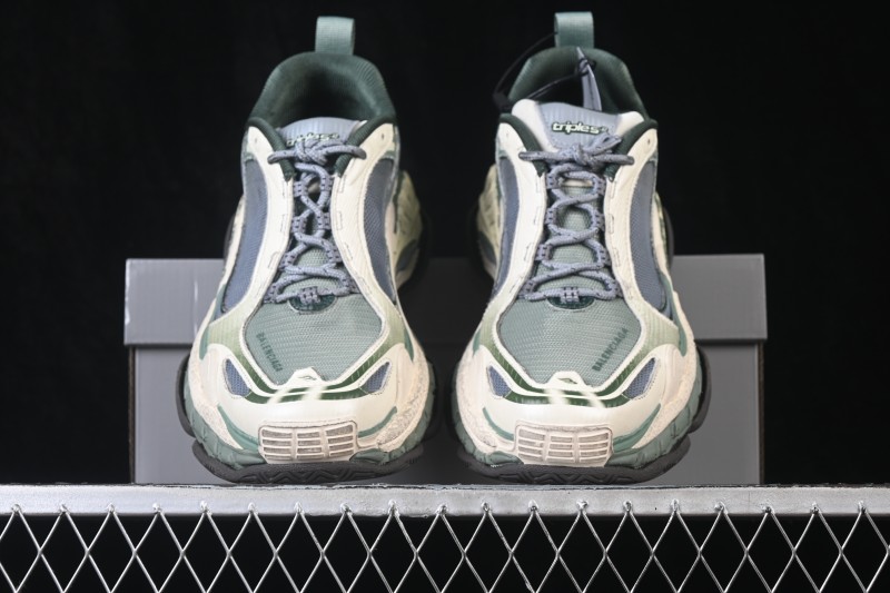 Balenciaga Triple S 2 Gradient Mesh Running Shoes - WTR2G4491