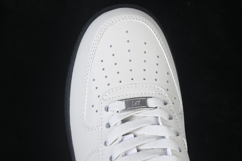 Nike Air Force 1'07 Low Casual Skateboarding Shoes - FJ4146-005