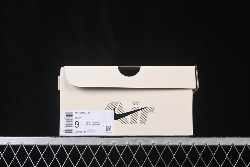 Nike Air Force 1'07 Low Casual Skate Shoes - DQ9688-108