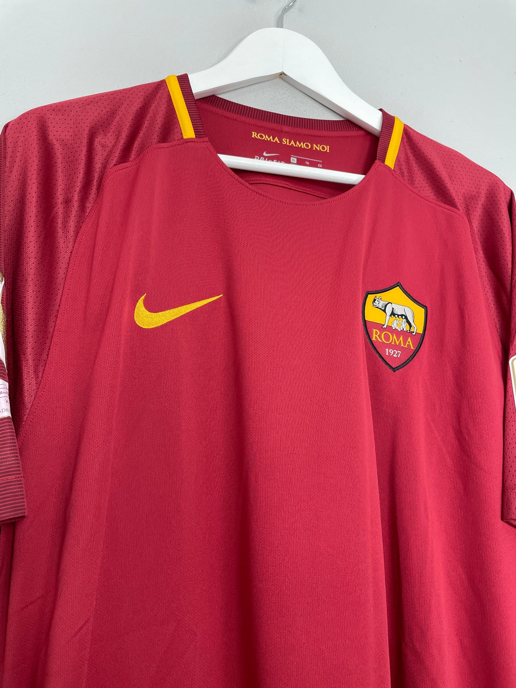 Retro 17/18 AS Roma Home Jersey Francesco Totti Signature Jersey Tribute For Last Match