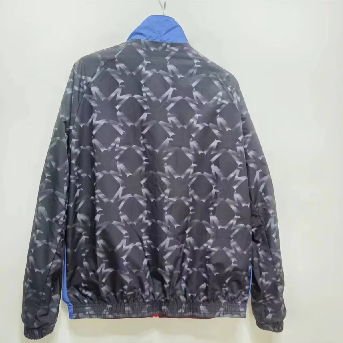 2024 Manchester Untied Black/Red Reversible Windbreaker